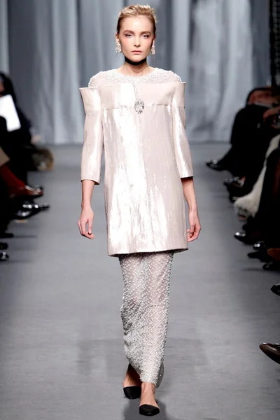 Look 53